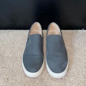 Slip on platform shoes